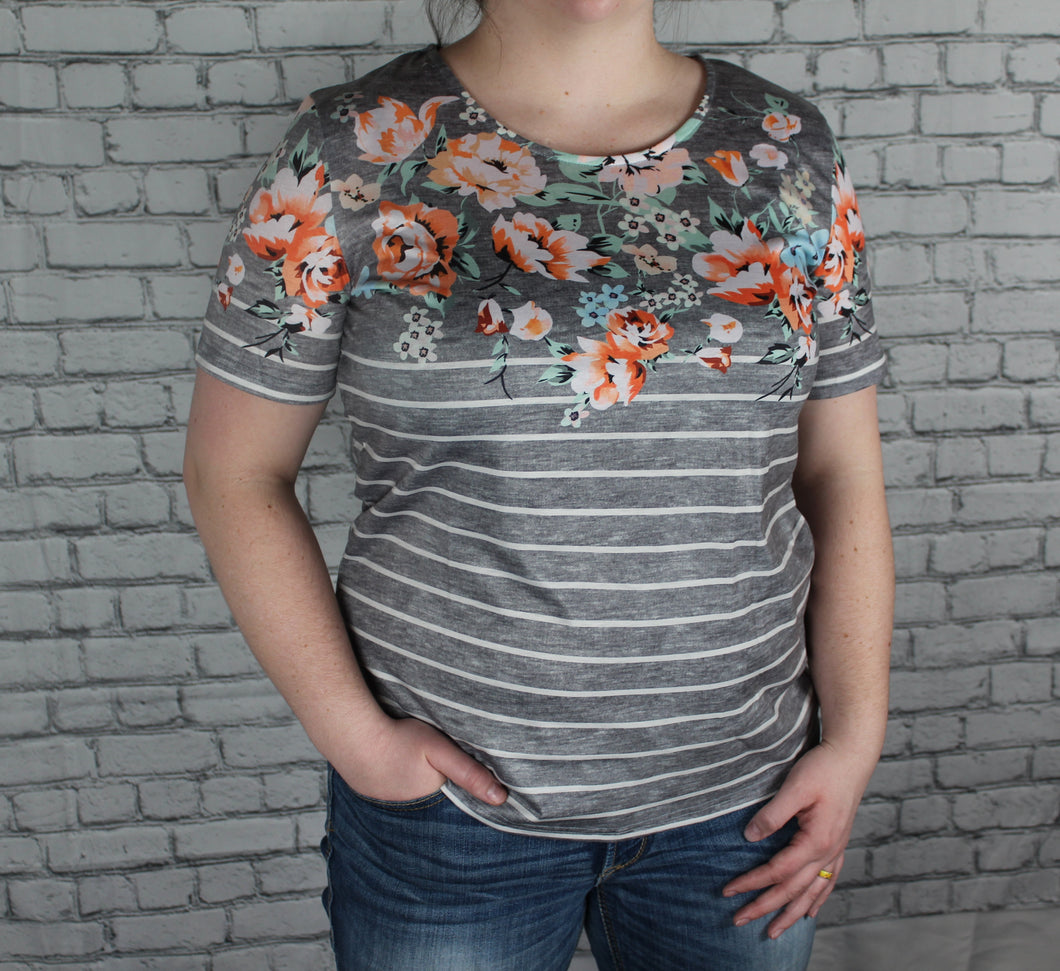 Gray floral striped tee