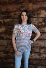 Load image into Gallery viewer, Gray floral striped tee
